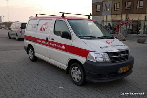 2012' Toyota HiAce 2,5D