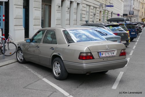 Mercedes W124