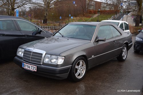 1989' Mercedes 300 CE