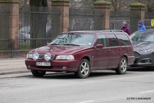 1999' Volvo V70