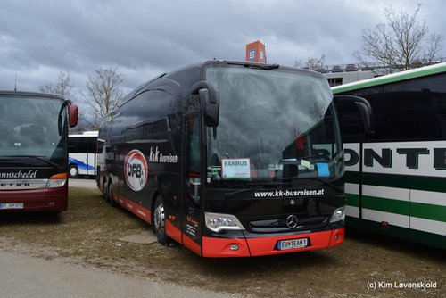 Mercedes Tourismo