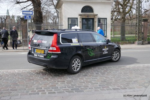 2016' Volvo V70 D4