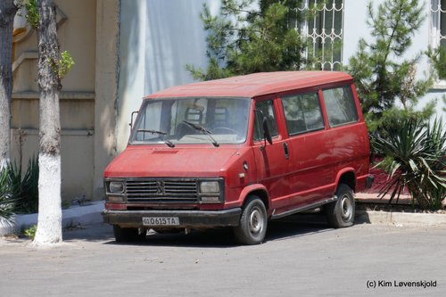 Peugeot J5