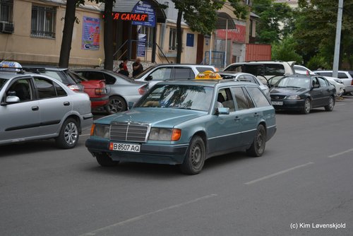 Mercedes S124