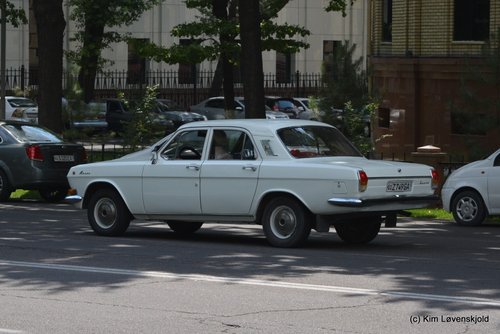 GAZ Volga 24