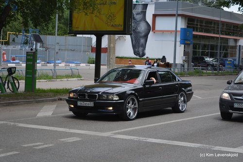 BMW 7-series