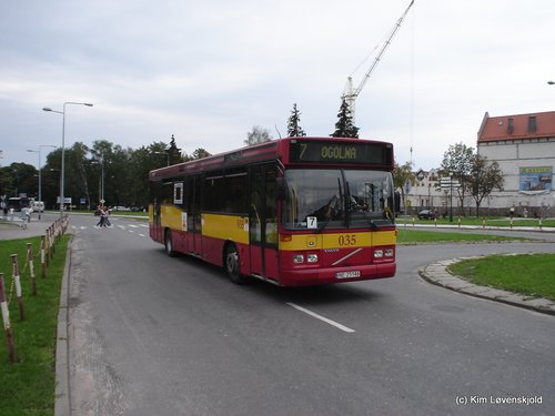 2000' Volvo B10BLE Carrus City
