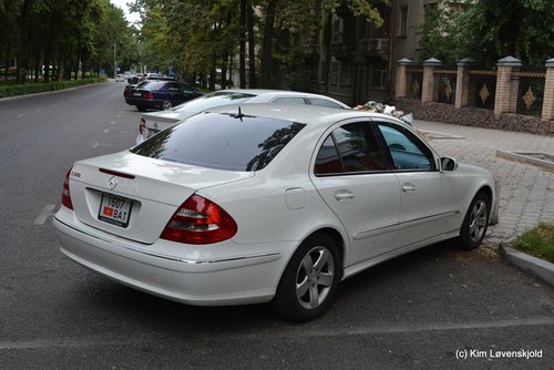Mercedes E320
