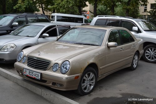 Mercedes W210