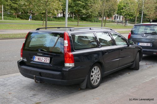 Volvo V70 II