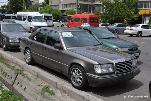 Mercedes W124