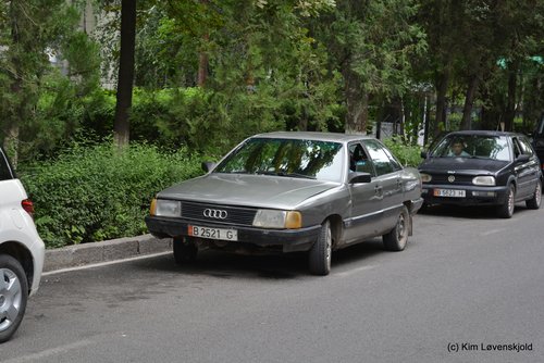 Audi 100