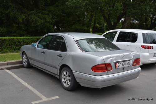 Mercedes W210