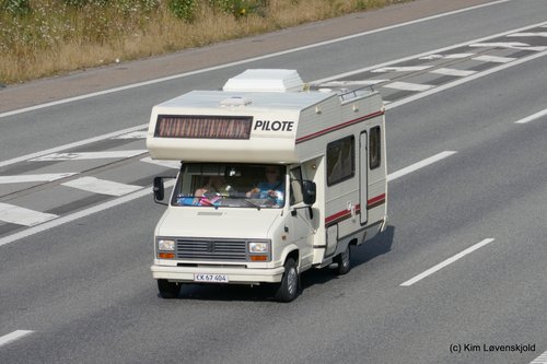 1989' Peugeot J5 Camper