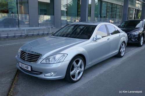 2005' Mercedes S500