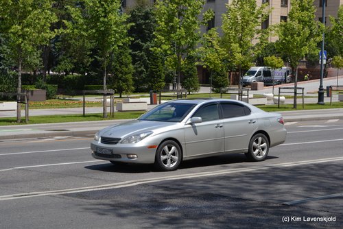 Lexus ES300