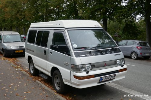 1995' Mitsubishi L300 4x4 Cosmos