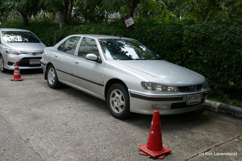 Peugeot 406