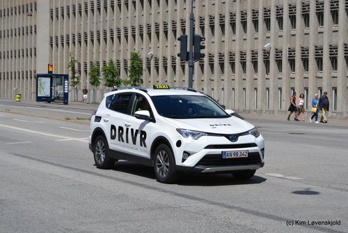 2018' Toyota RAV4 Hybrid (MY16)