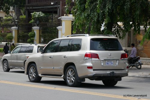 Lexus LX570 Sport