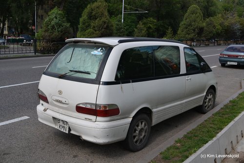 Toyota Lucida Estima