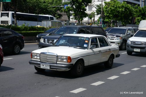 Mercedes W123