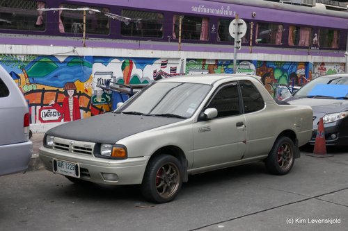 Nissan NV Pickup
