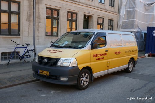 2007' Toyota HiAce