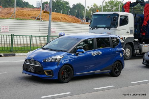 Toyota Sienta