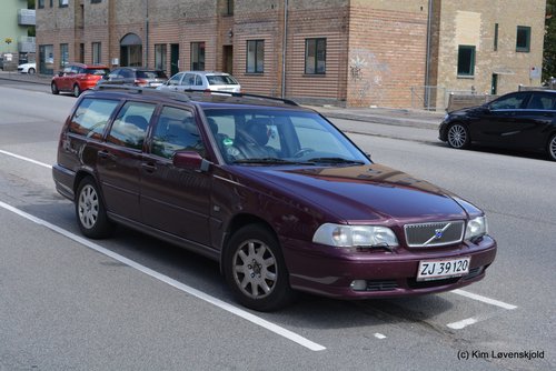 1999' Volvo V70