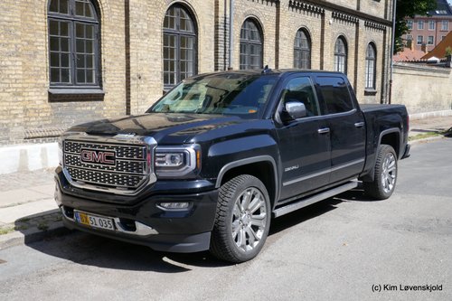 2018' GMC Sierra Denali
