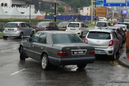 Mercedes 230E