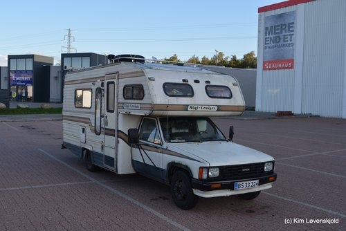 1987' Toyota Hilux Camper