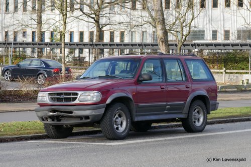 1998' Ford Explorer 4,0 XLT 4x4 Van