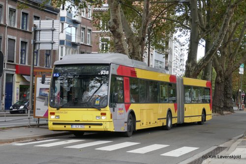 2003' Van Hool AG300