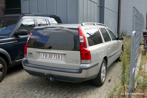 2002' Volvo V70 2,4 Aut.