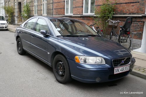 2005' Volvo S60 2,4