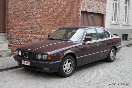 BMW E34 5-series