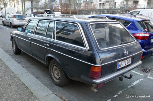 1983' Mercedes 230 TE S123