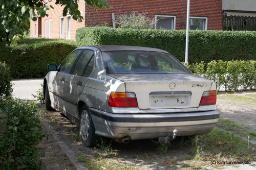 BMW 320i