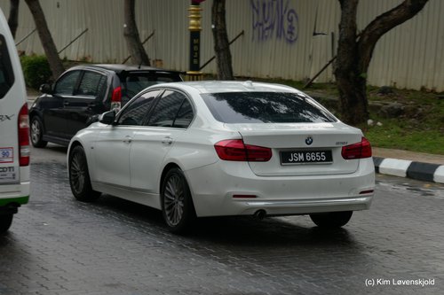 BMW 318i