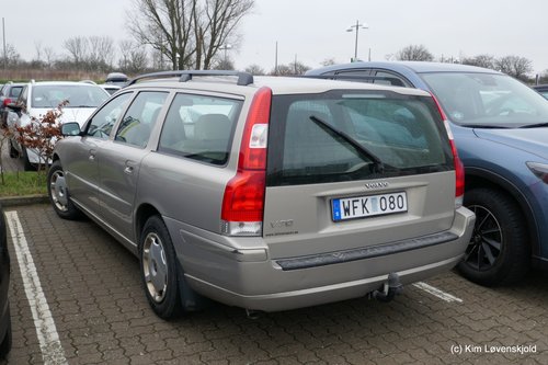 2004' Volvo V70 2,4