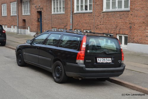 2004' Volvo V70 2,4