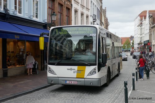 2003' Van Hool newA308