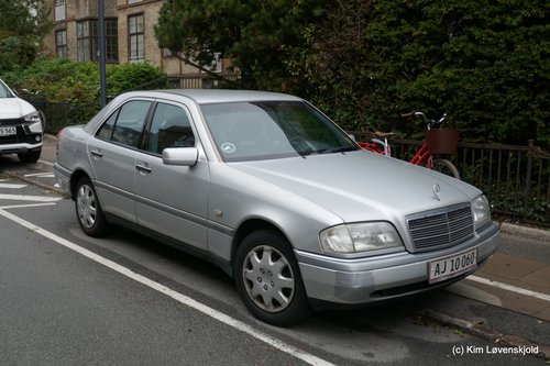 1996' Mercedes C180 W202