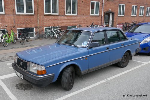 1989' Volvo 240 GL