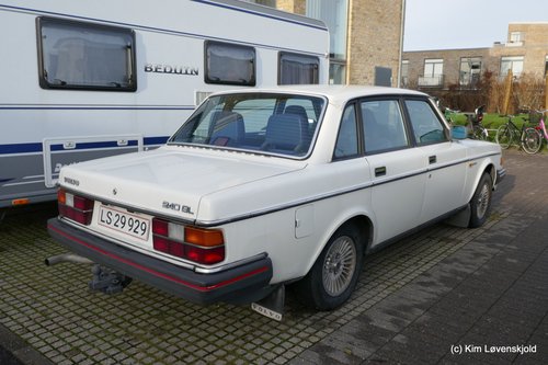 1985' Volvo 240 GL