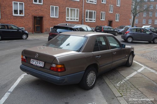 1988' Mercedes 230E