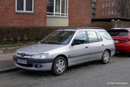 Peugeot 306