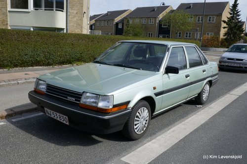 1985' Toyota Carina DX